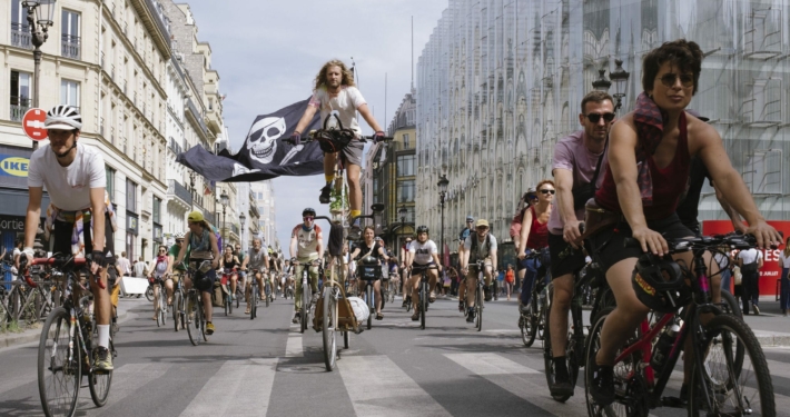 Tim lors de la vélorution parisienne -Juillet 2025 -c- XDR